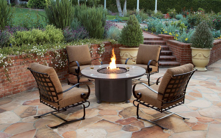 Tips for Decorating Your Outdoor Space
